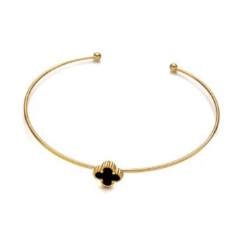 Q24-18K GOLD PLATED STAINLESS STEEL "FOUR-LEAF CLOVER" BRACELET Main Image